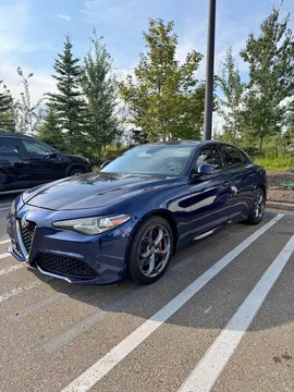 2017 Alfa Romeo Giulia Giulia