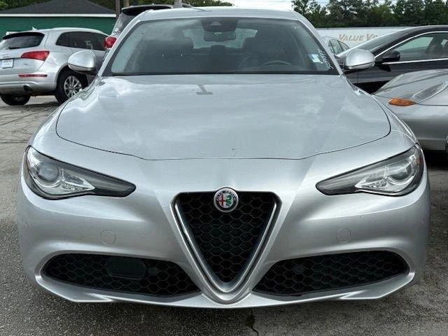 2017 Alfa Romeo Giulia - Image 3 of 9