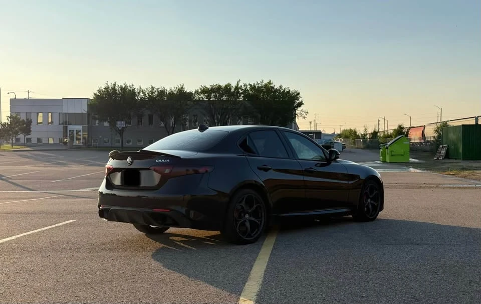 2017 Alfa Romeo Giulia - Image 6 of 11