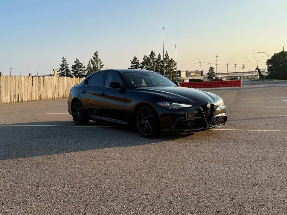 2017 Alfa Romeo Giulia - Image 3 of 11
