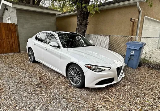 2017 Alfa Romeo Giulia Ti