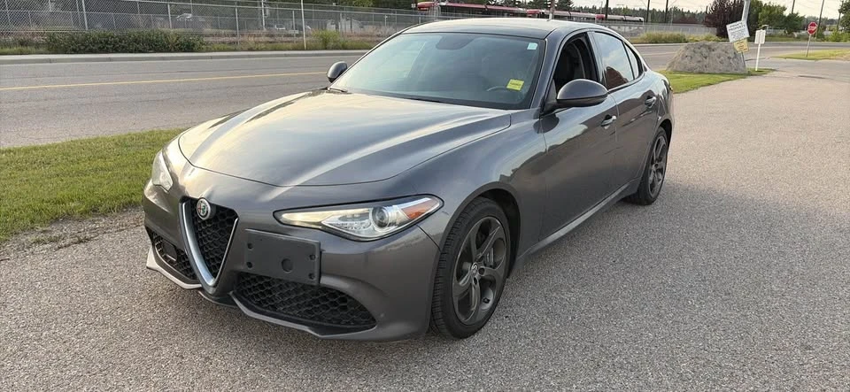 2017 Alfa Romeo Giulia - Image 2 of 13