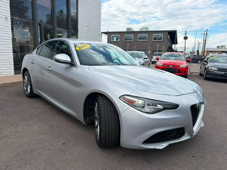 2017 Alfa Romeo Giulia - Image 3 of 15