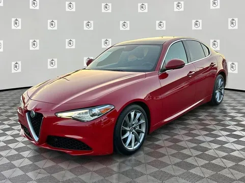 2017 Alfa Romeo Giulia Giulia