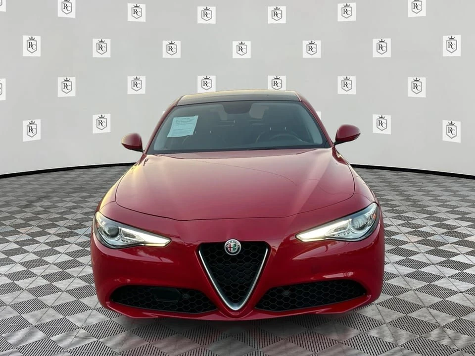 2017 Alfa Romeo Giulia - Image 2 of 20