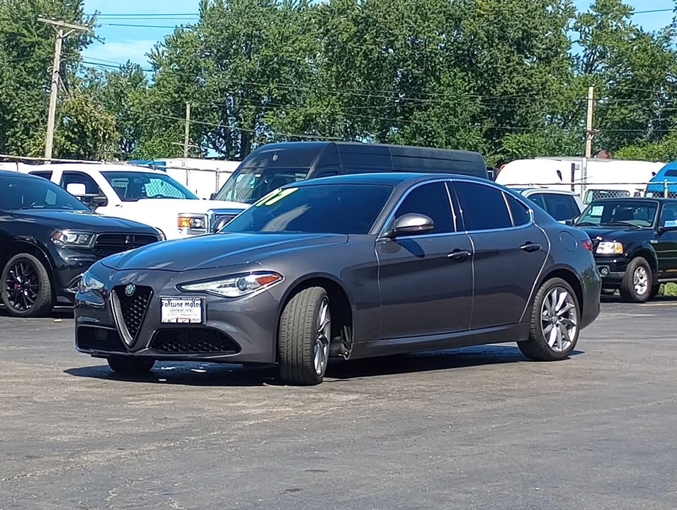 2017 Alfa Romeo Giulia - Image 2 of 20
