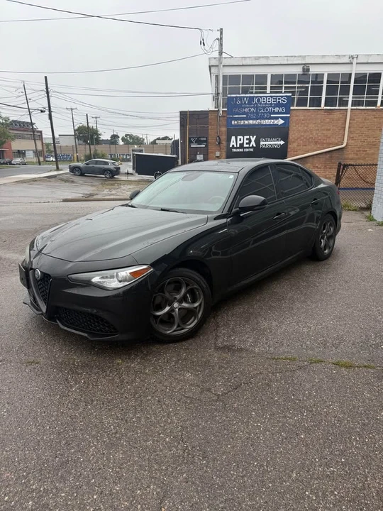 2017 Alfa Romeo Giulia - Image 2 of 8