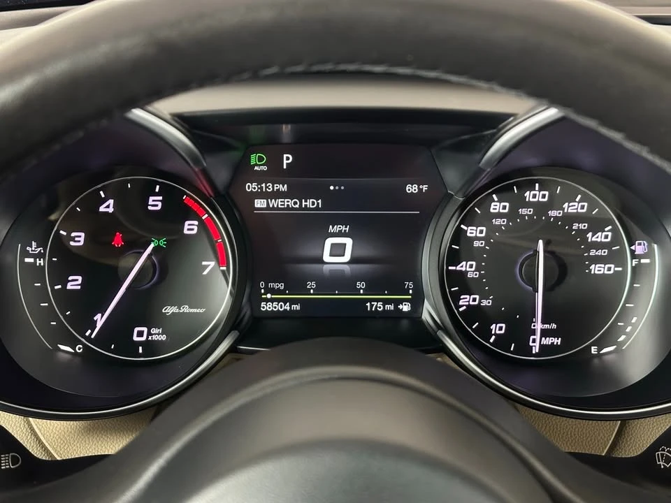 2017 Alfa Romeo Giulia - Image 10 of 15