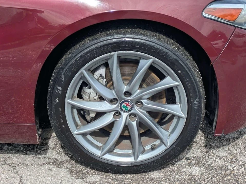 2017 Alfa Romeo Giulia - Image 10 of 20