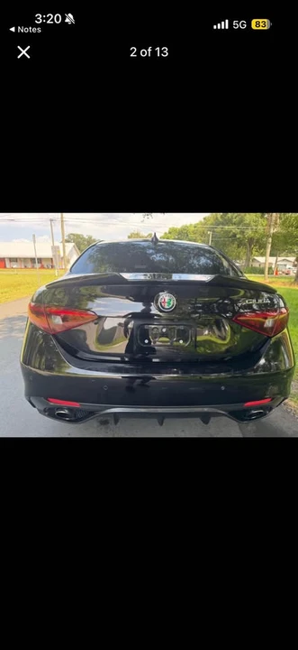 2017 Alfa Romeo Giulia - Image 11 of 13