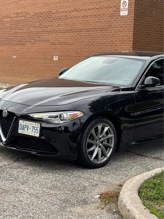 2017 Alfa Romeo Giulia - Image 3 of 15