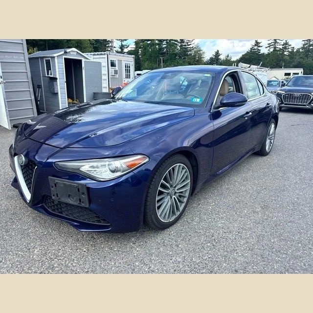 2017 Alfa Romeo Giulia - Image 3 of 12