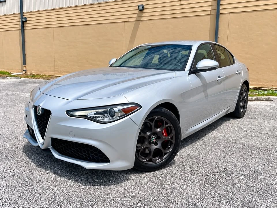 2017 Alfa Romeo Giulia - Image 3 of 16