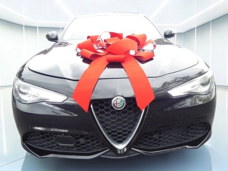 2017 Alfa Romeo Giulia - Image 3 of 14