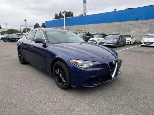 2017 Alfa Romeo Giulia - Image 8 of 14