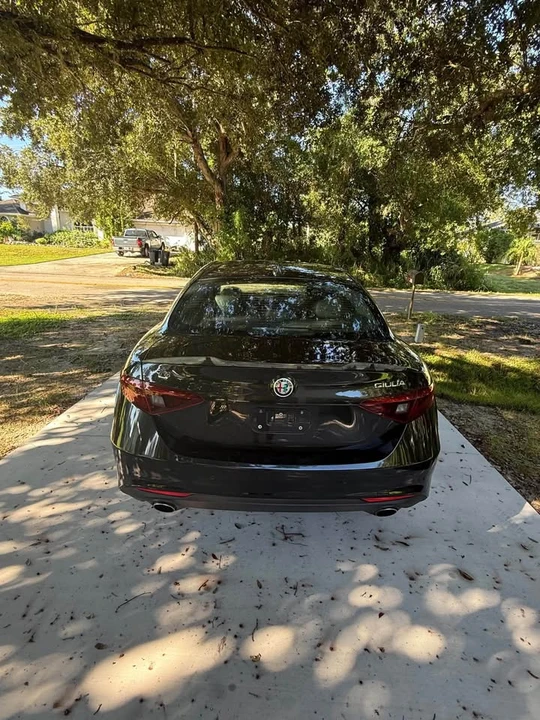 2017 Alfa Romeo Giulia - Image 8 of 20