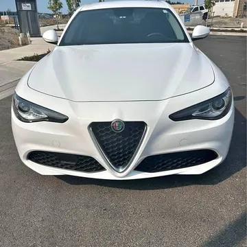 2017 Alfa Romeo Giulia Q4