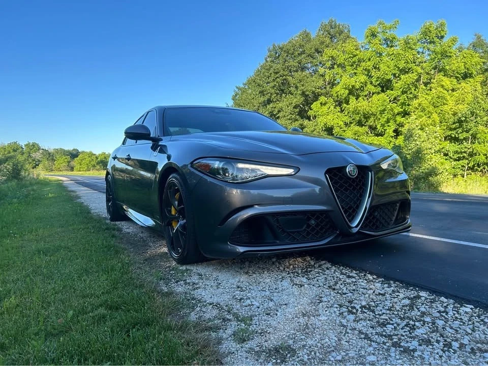 2017 Alfa Romeo Giulia Quadrifoglio - Image 11 of 31