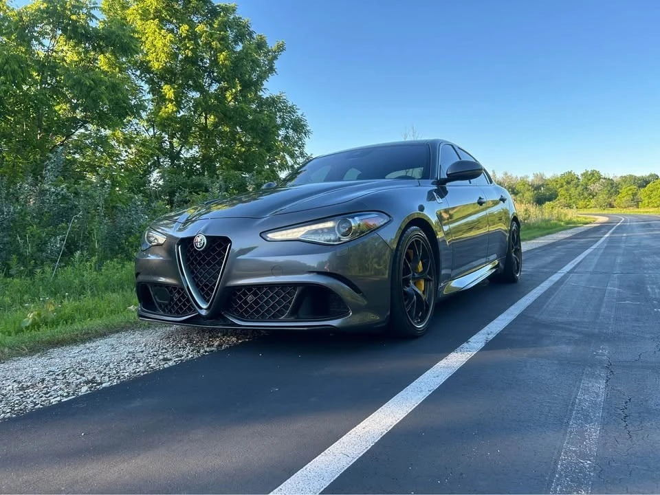2017 Alfa Romeo Giulia Quadrifoglio - Image 9 of 31