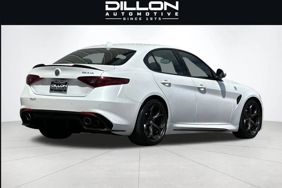 2017 Alfa Romeo Giulia Quadrifoglio - Image 3 of 19