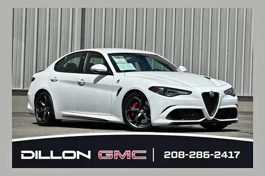 2017 Alfa Romeo Giulia Quadrifoglio