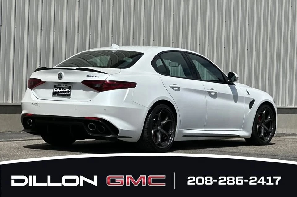 2017 Alfa Romeo Giulia Quadrifoglio - Image 4 of 14