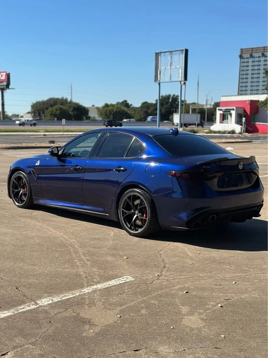 2017 Alfa Romeo Giulia Quadrifoglio - Image 2 of 9
