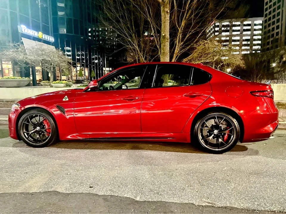 2017 Alfa Romeo Giulia Quadrifoglio - Image 7 of 7