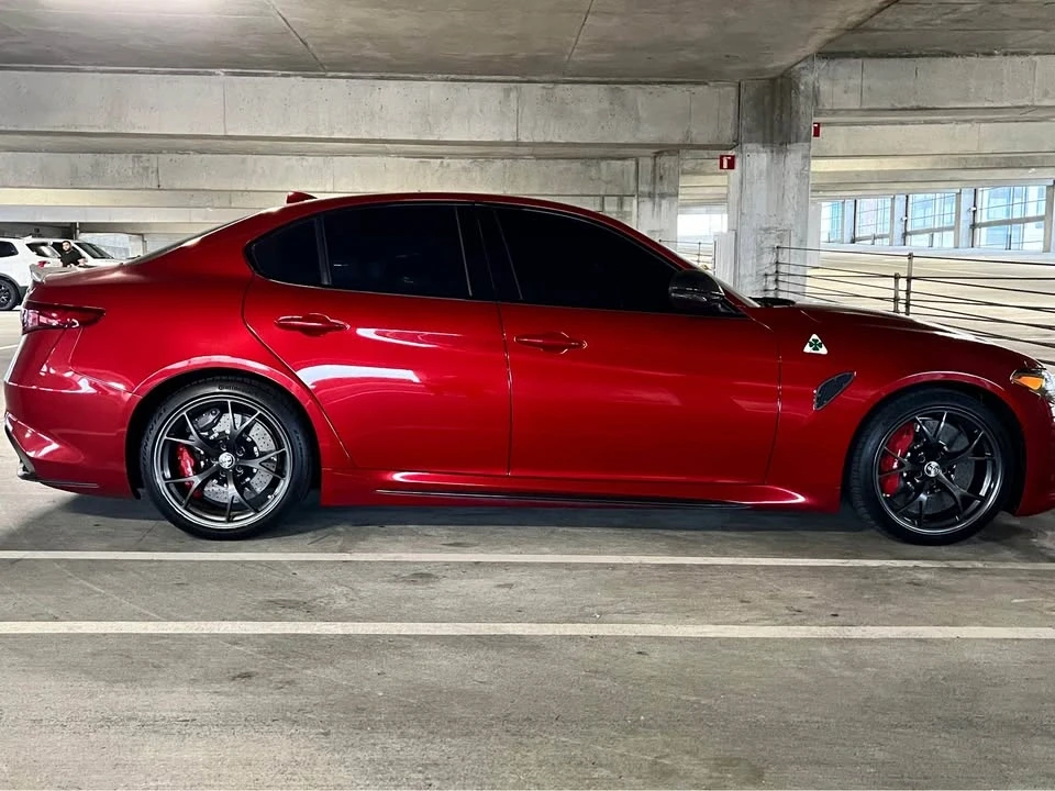 2017 Alfa Romeo Giulia Quadrifoglio - Image 3 of 7