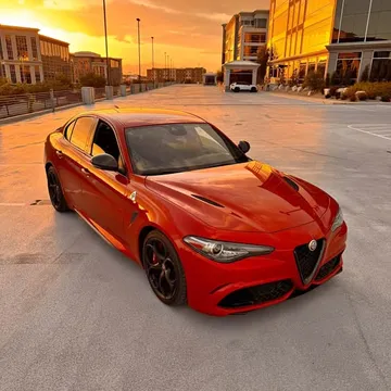 2017 Alfa Romeo Giulia Quadrifoglio Carbon Edition Sedan 4D