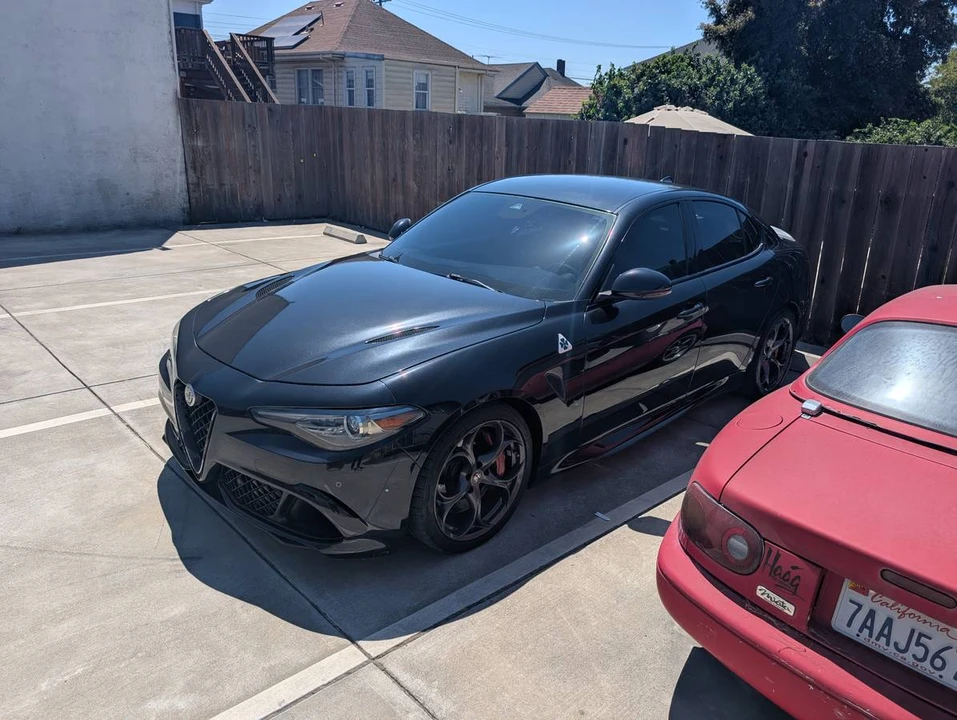 2017 Alfa Romeo Giulia Quadrifoglio - Image 2 of 6