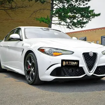 2017 Alfa Romeo Giulia Quadrifoglio