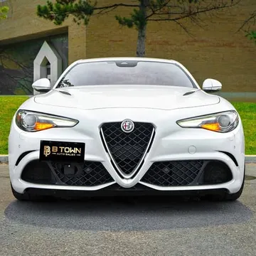 2017 Alfa Romeo Giulia Quadrifoglio