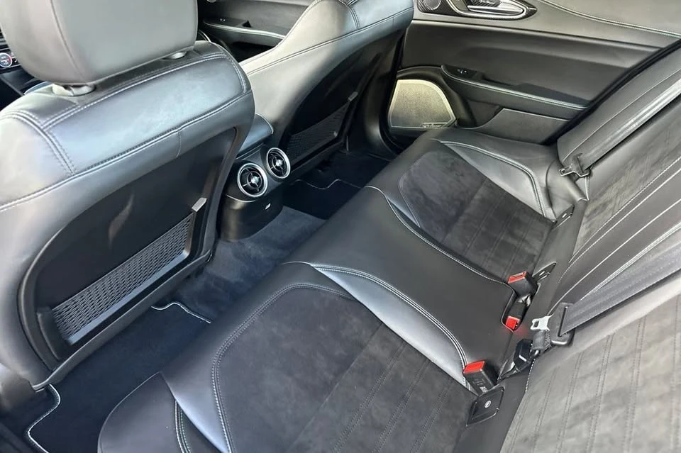 2017 Alfa Romeo Giulia Quadrifoglio - Image 12 of 20