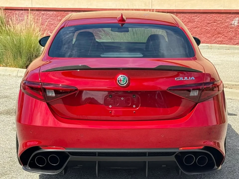 2017 Alfa Romeo Giulia Quadrifoglio - Image 6 of 20
