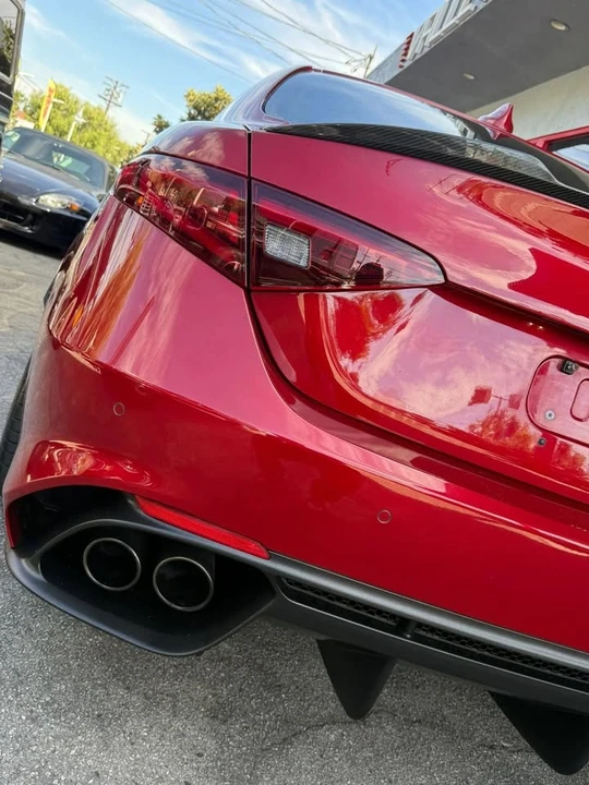 2017 Alfa Romeo Giulia Quadrifoglio - Image 20 of 20