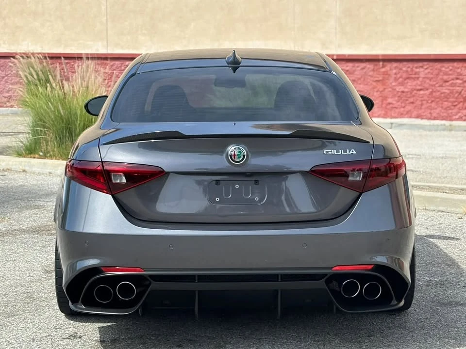 2017 Alfa Romeo Giulia Quadrifoglio - Image 6 of 20