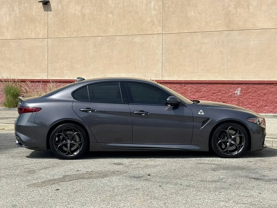 2017 Alfa Romeo Giulia Quadrifoglio - Image 8 of 20