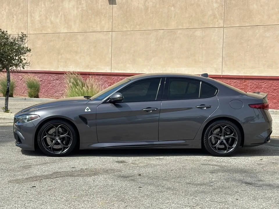 2017 Alfa Romeo Giulia Quadrifoglio - Image 4 of 20