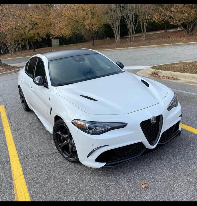 2017 Alfa Romeo Giulia Quadrifoglio - Image 10 of 14