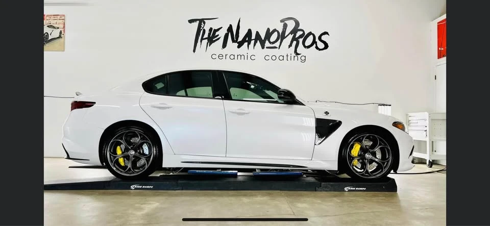 2017 Alfa Romeo Giulia Quadrifoglio - Image 9 of 14
