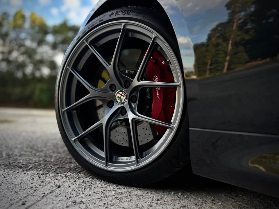 2017 Alfa Romeo Giulia Quadrifoglio - Image 10 of 20