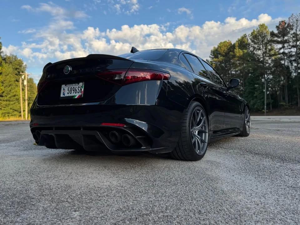 2017 Alfa Romeo Giulia Quadrifoglio - Image 5 of 20
