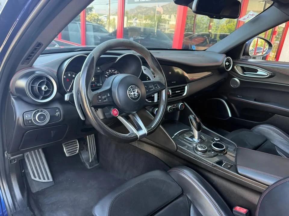 2017 Alfa Romeo Giulia Quadrifoglio - Image 10 of 20
