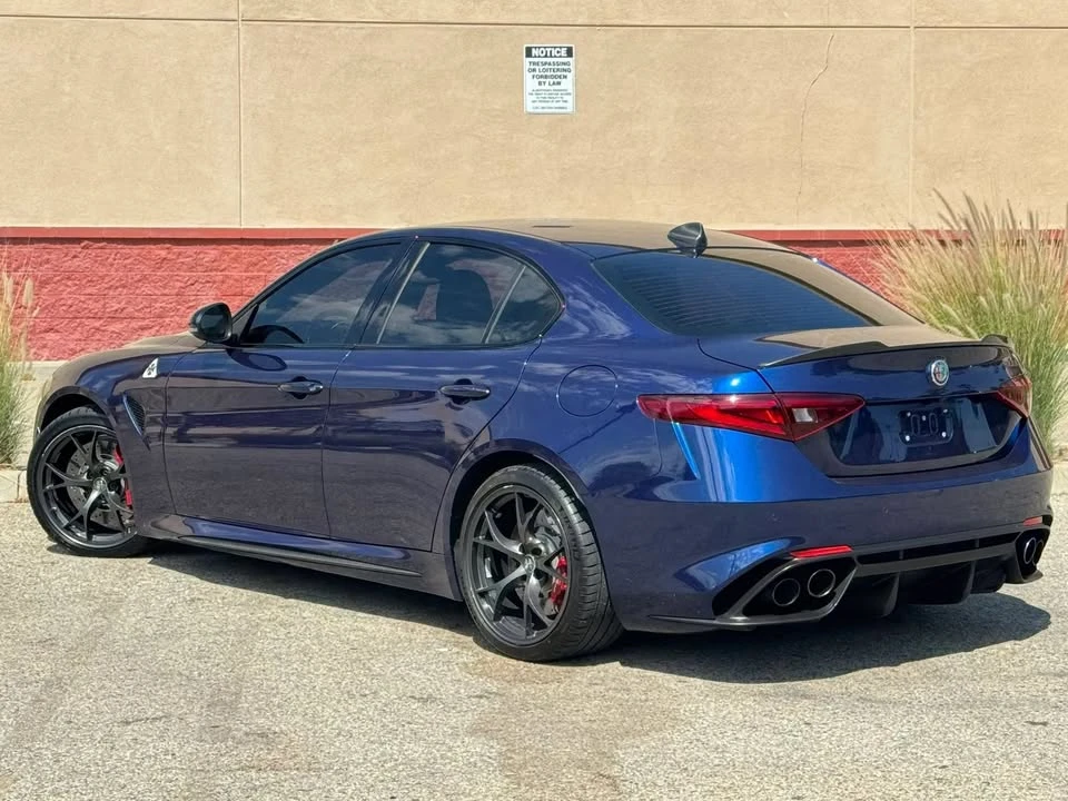 2017 Alfa Romeo Giulia Quadrifoglio - Image 5 of 20