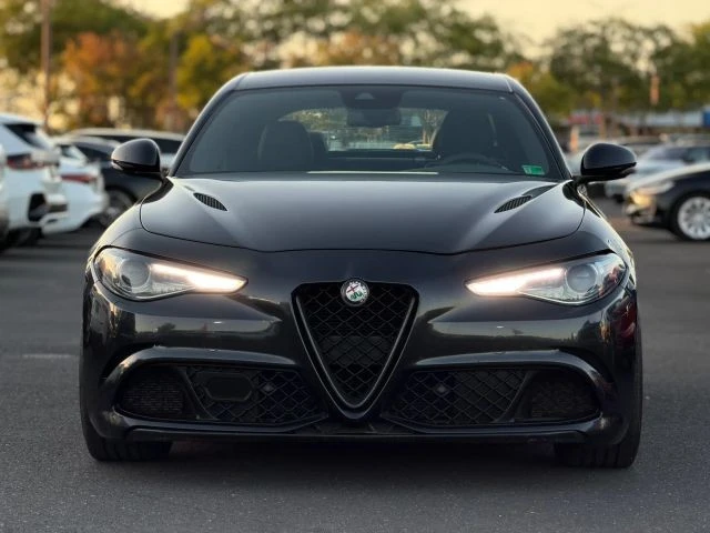 2017 Alfa Romeo Giulia Quadrifoglio - Image 6 of 31