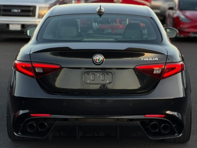 2017 Alfa Romeo Giulia Quadrifoglio - Image 12 of 31