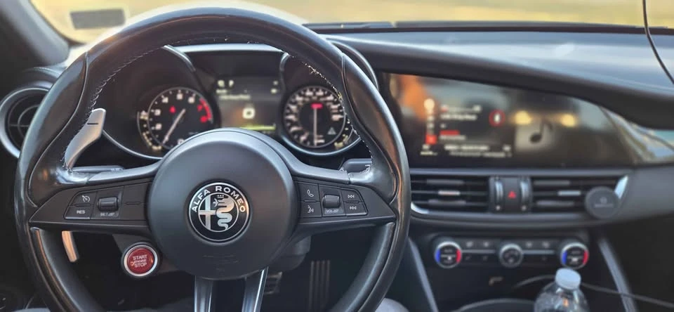 2017 Alfa Romeo Giulia Quadrifoglio - Image 16 of 17