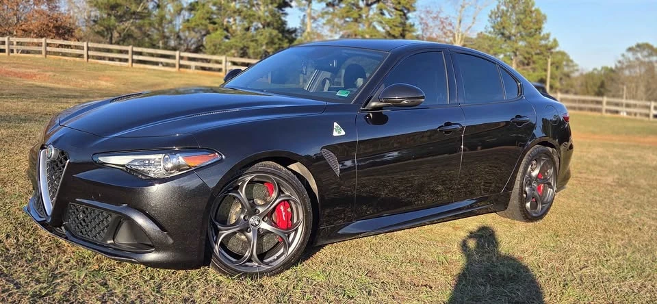 2017 Alfa Romeo Giulia Quadrifoglio - Image 2 of 17