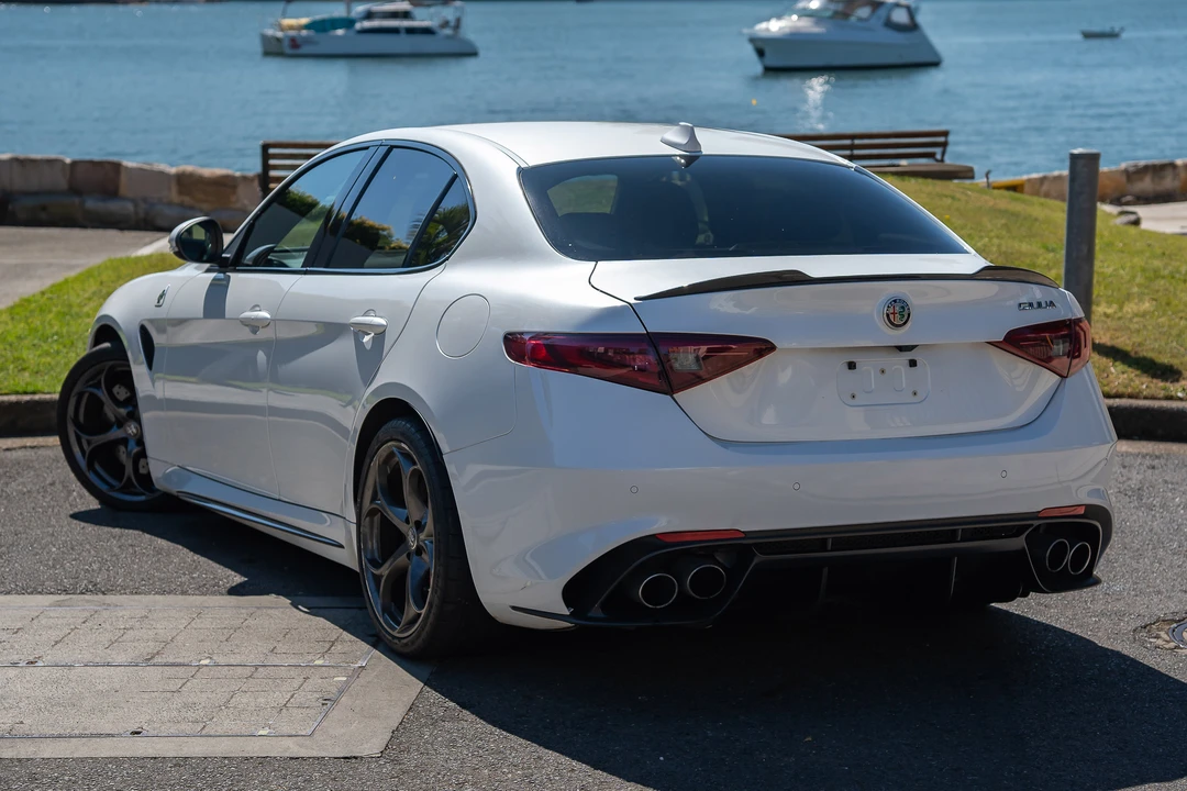2017 Alfa Romeo Giulia Quadrifoglio - Image 17 of 31